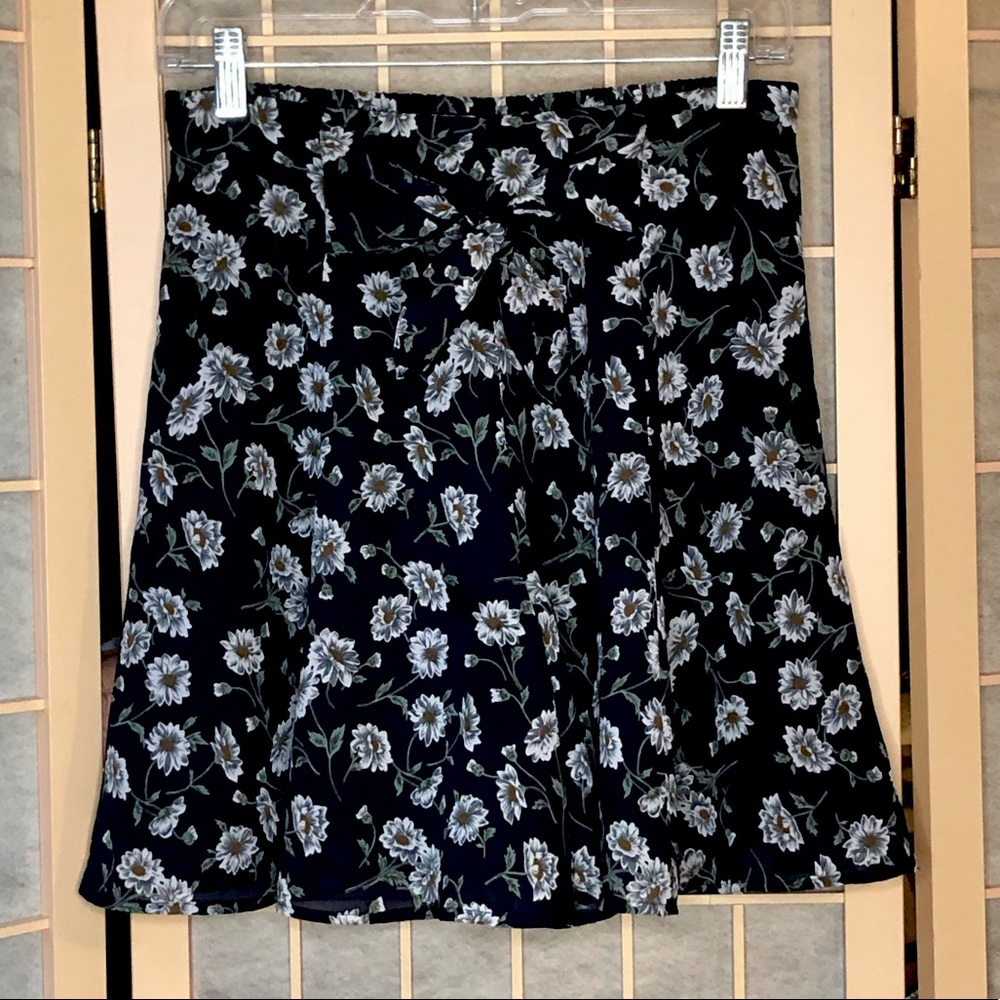 Express Flower Skirt